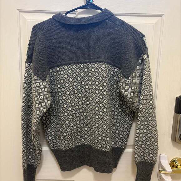 Vintage espirit Wool Cardigan Sweater with embroidery - Picture 2 of 6